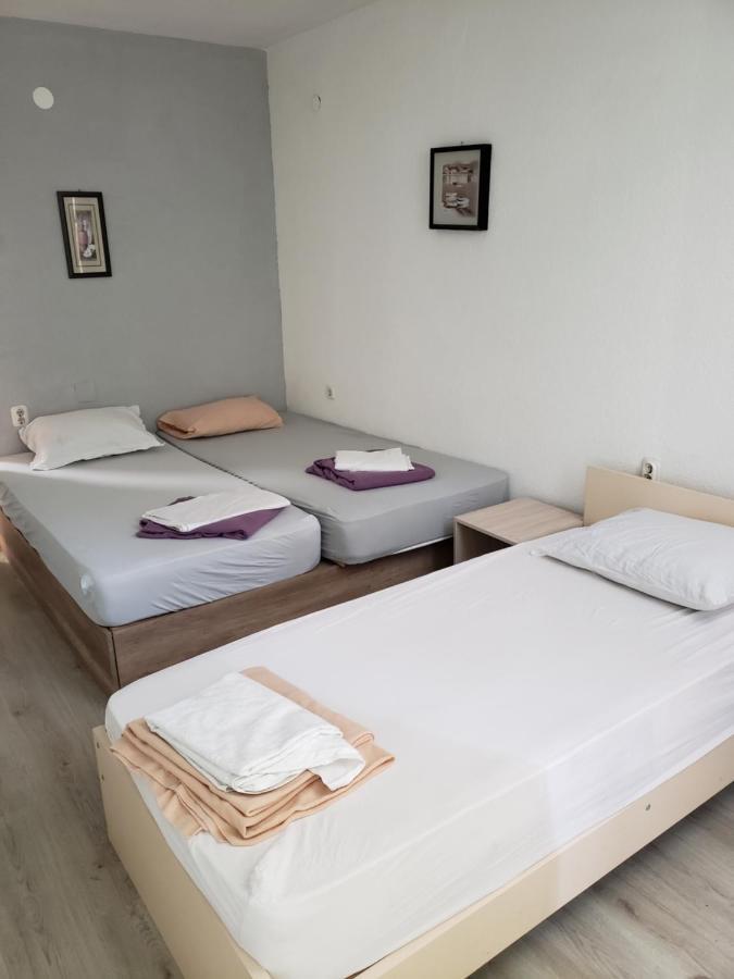 Hostel Bela Ohrid Buitenkant foto