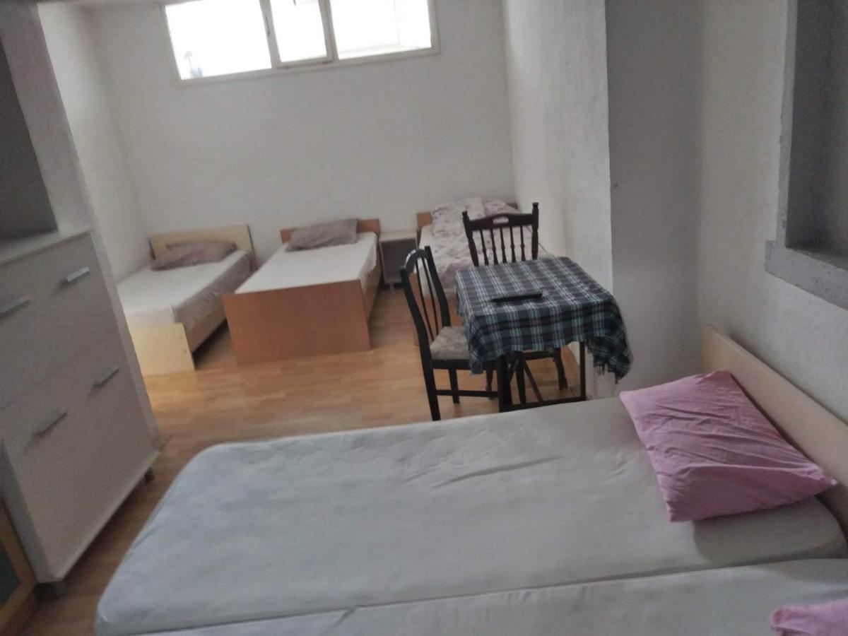 Hostel Bela Ohrid Buitenkant foto